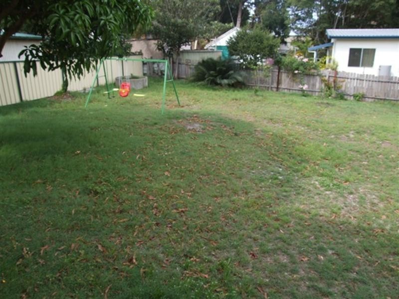 2 Lionel Avenue, Shoal Bay NSW 2315