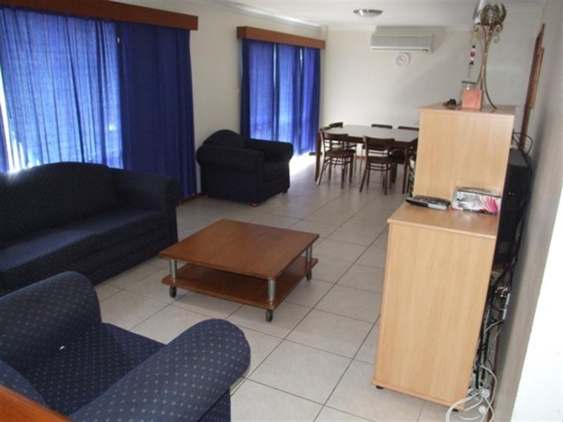 2 Lionel Avenue, Shoal Bay NSW 2315