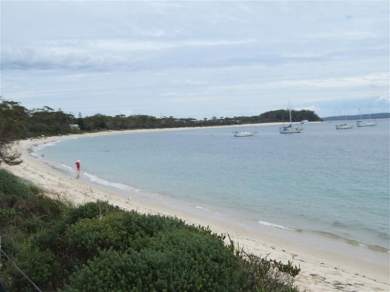 2 Lionel Avenue, Shoal Bay NSW 2315