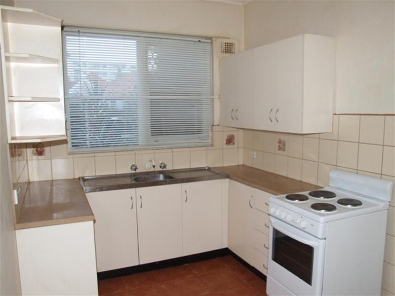 Brighton-le-sands NSW 2216