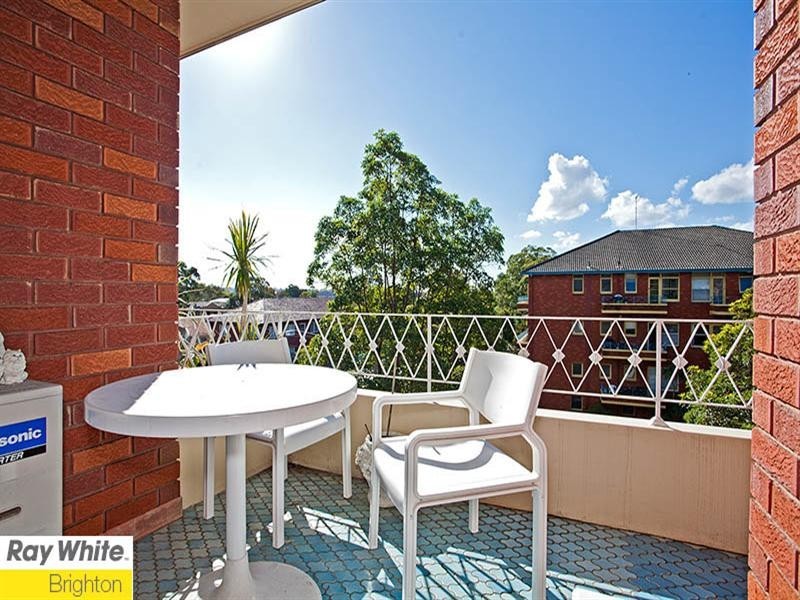 10/27 Kings Road, Brighton-le-sands NSW 2216