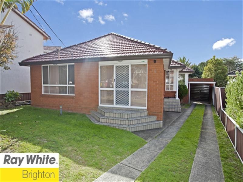 8 Tamarix Crescent, Banksia NSW 2216