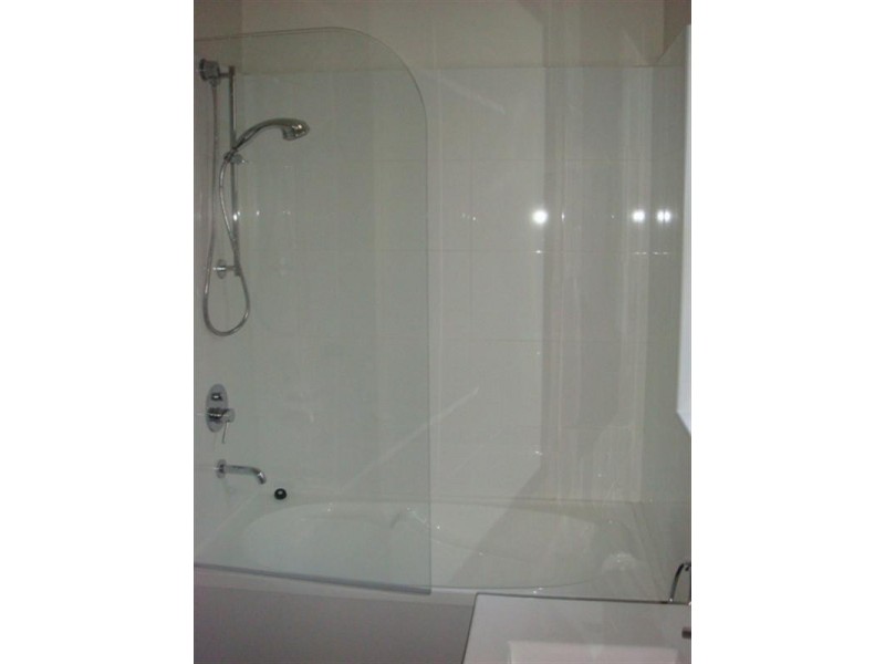 32 Anzac Parade, Kensington NSW 2033