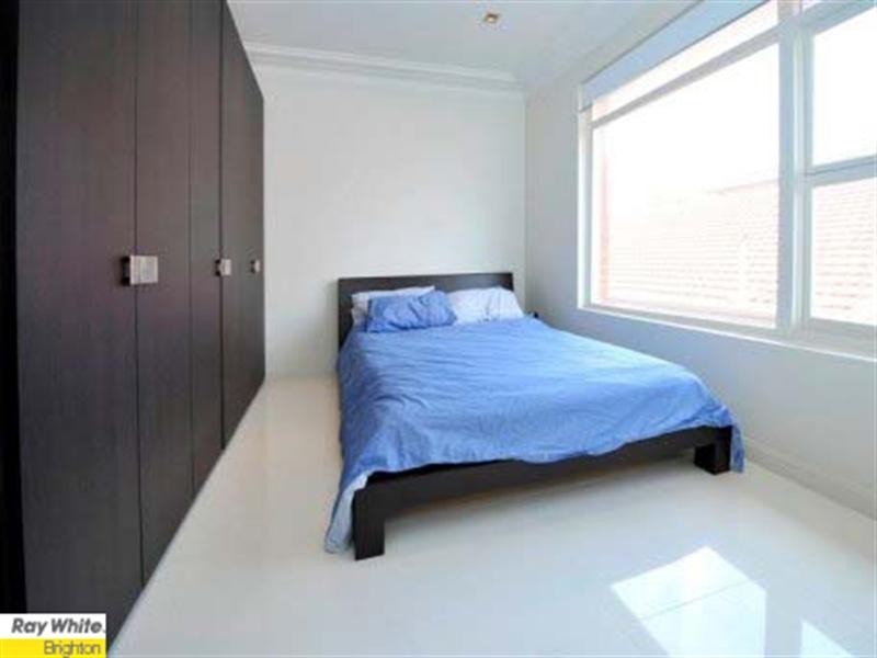 Brighton-le-sands NSW 2216