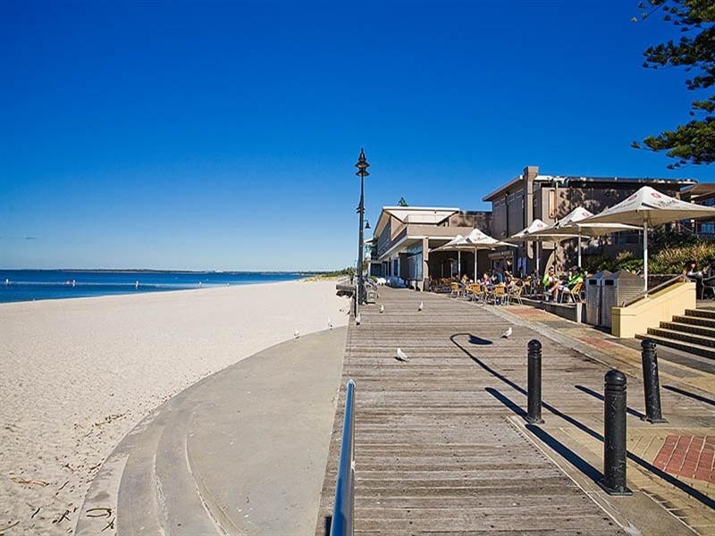 Brighton-le-sands NSW 2216