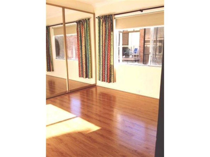 Brighton-le-sands NSW 2216