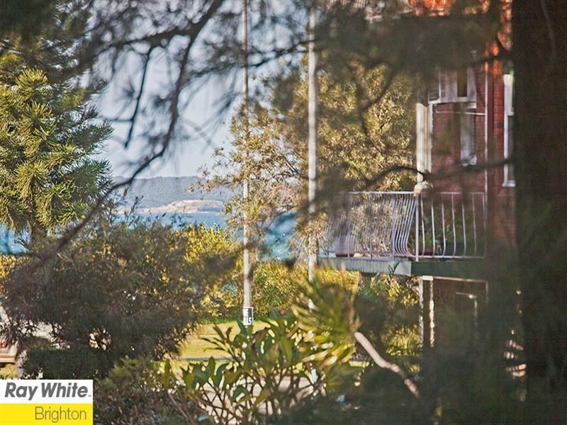 2/219-221 President Avenue, Monterey NSW 2217