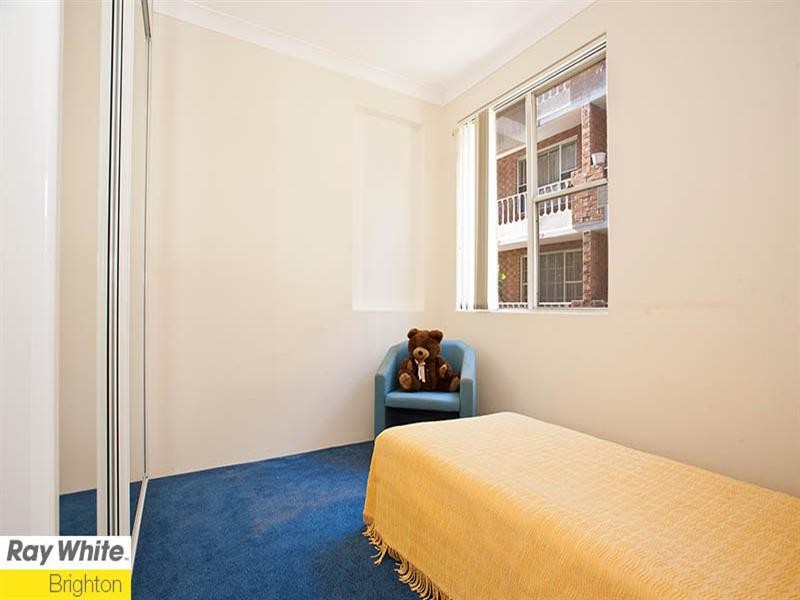 2/219-221 President Avenue, Monterey NSW 2217