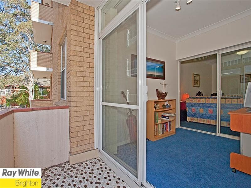 2/219-221 President Avenue, Monterey NSW 2217