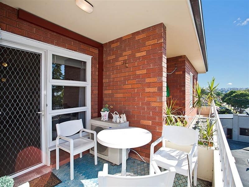 Brighton-le-sands NSW 2216