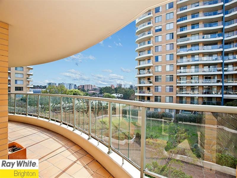 701/7 Rockdale Plaza Drive, Rockdale NSW 2216