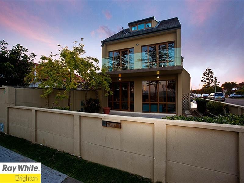 207 The Grand Parade, Monterey NSW 2217