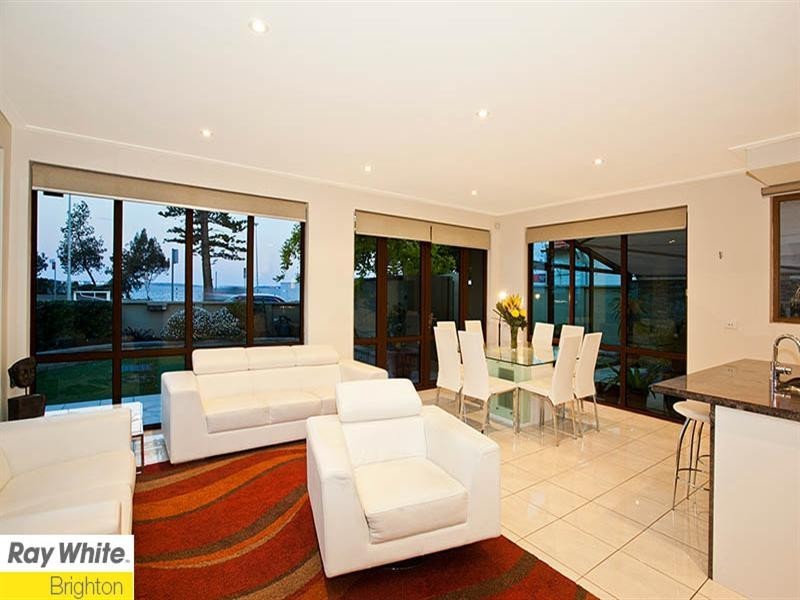 207 The Grand Parade, Monterey NSW 2217