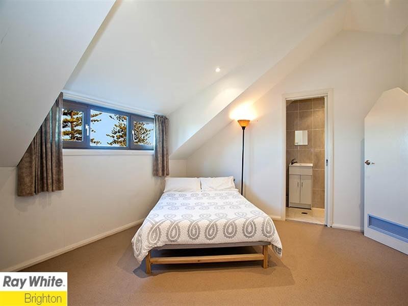 207 The Grand Parade, Monterey NSW 2217