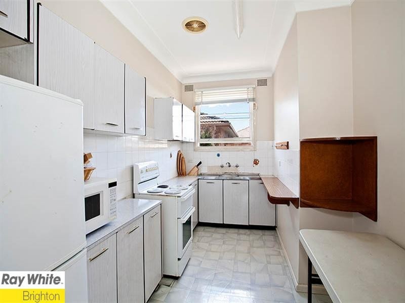 4/11 Solander Street, Monterey NSW 2217