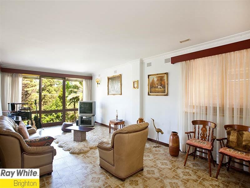 54 Elm Street, Lugarno NSW 2210