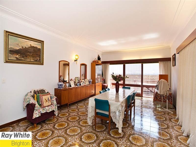 54 Elm Street, Lugarno NSW 2210