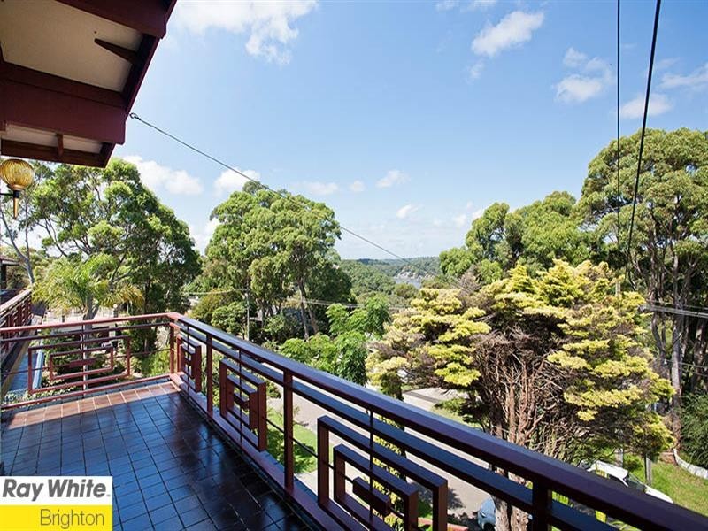 54 Elm Street, Lugarno NSW 2210