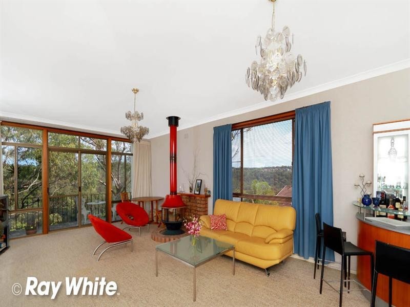 166 Lugarno Parade, Lugarno NSW 2210