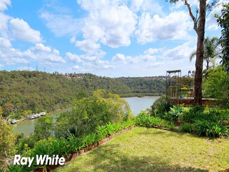 166 Lugarno Parade, Lugarno NSW 2210