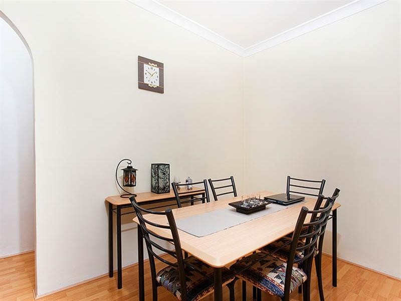 3/64-66 Hampton Court Road, Carlton NSW 2218