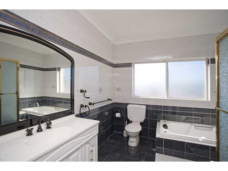 41 Moate Avenue, Brighton-le-sands NSW 2216