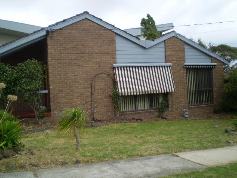 93 Lucerne Crescent, Frankston VIC 3199