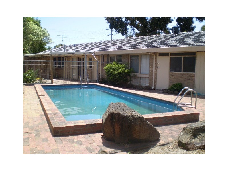 16 BUNA Avenue, Seaford VIC 3198