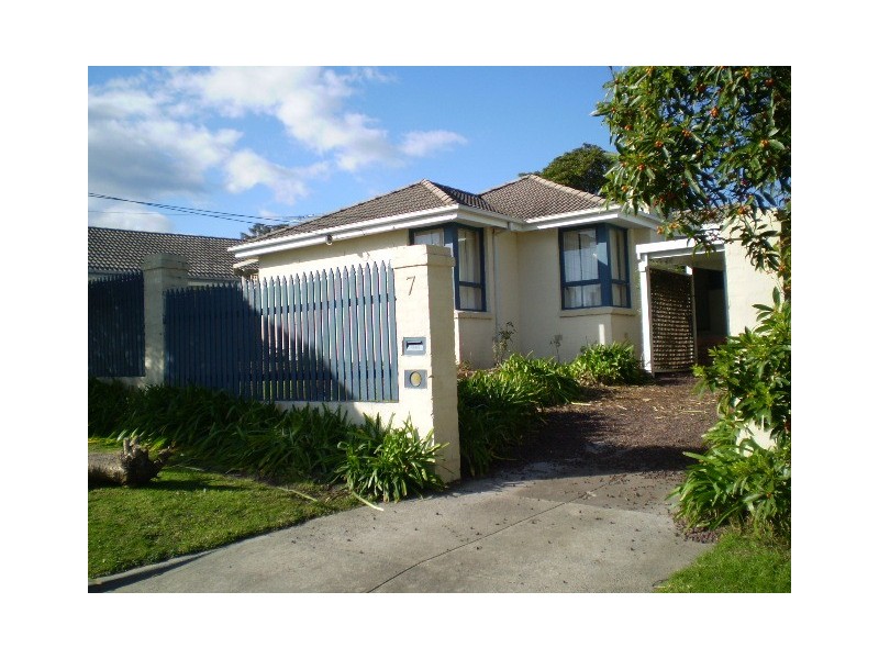 7 Wakefield Avenue, Frankston South VIC 3199