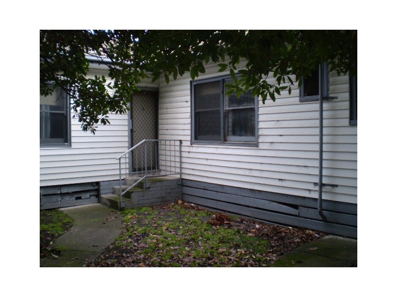 6 BIRDWOOD Street, Frankston VIC 3199