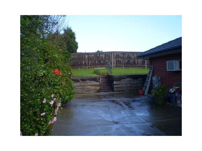 20 Overall Drive, Skye VIC 3977