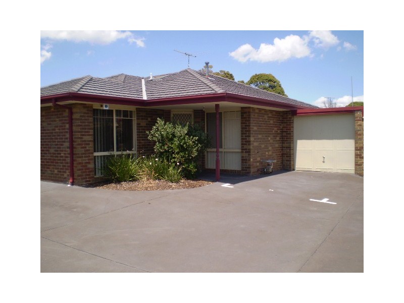 2 Spray Street, Frankston VIC 3199