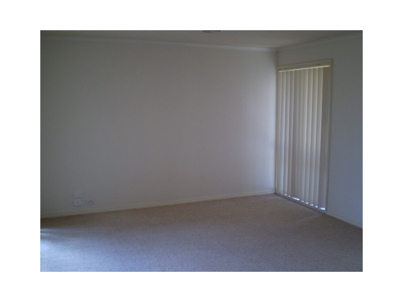 2 Spray Street, Frankston VIC 3199