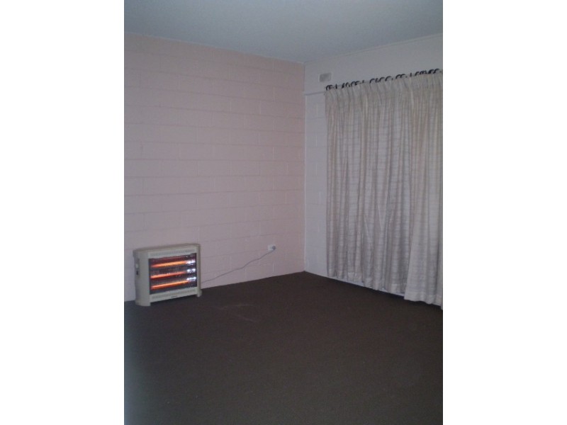 3/74 BEACH Street, Frankston VIC 3199