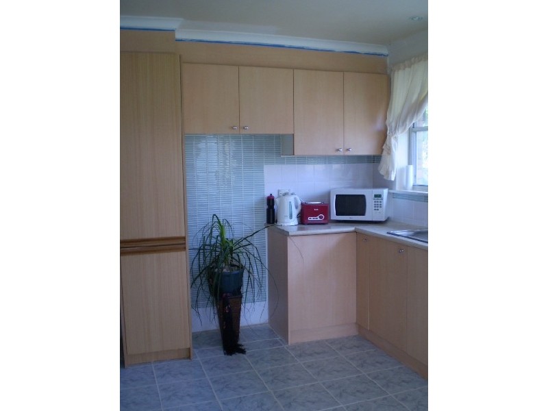 35 BOUVARDIA Crescent, Frankston North VIC 3200