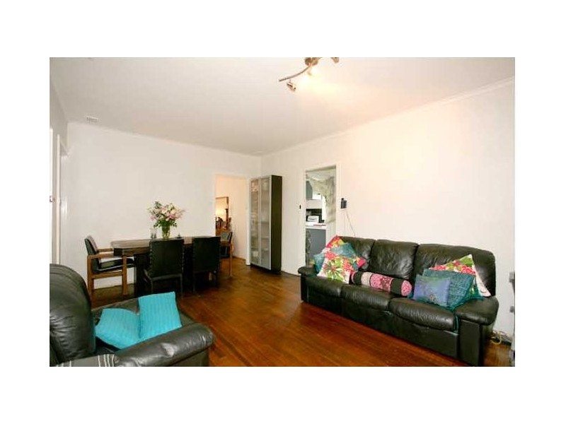 22 FOREST Drive, Frankston North VIC 3200