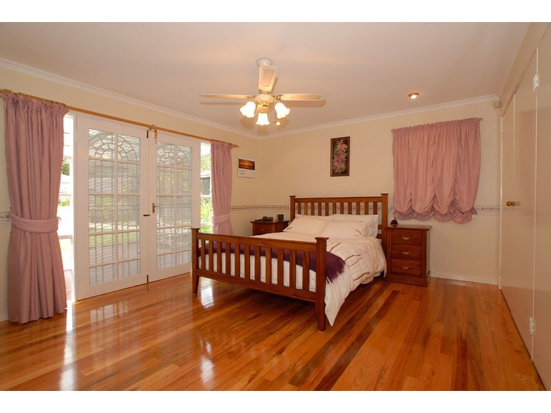 1 Hillside Grove, Frankston South VIC 3199