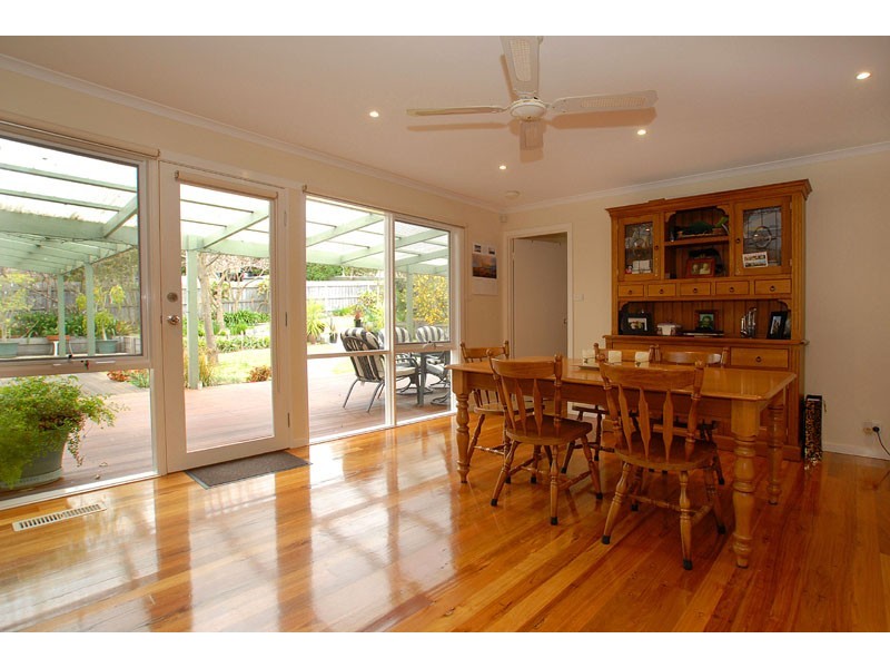 1 Hillside Grove, Frankston South VIC 3199