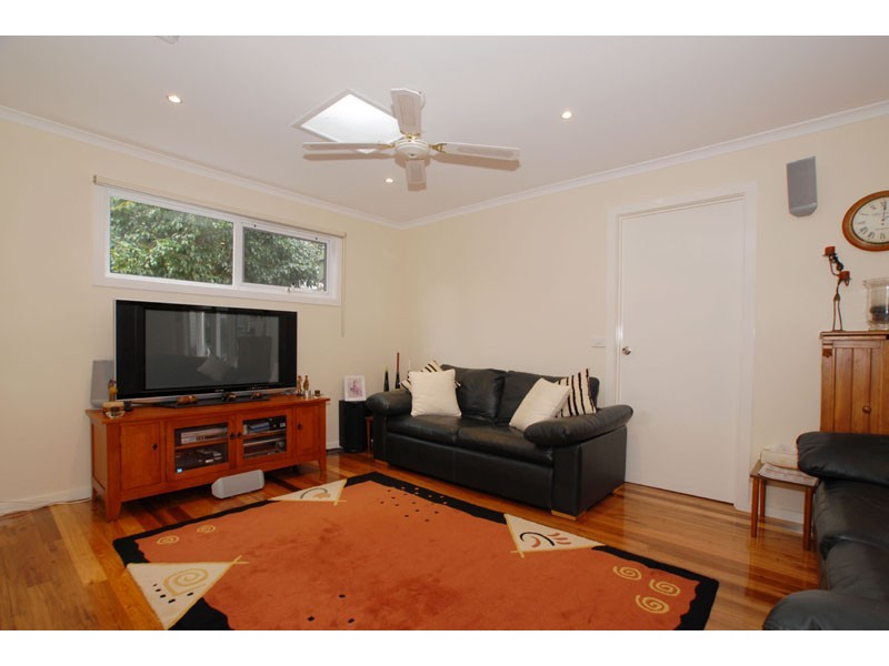 1 Hillside Grove, Frankston South VIC 3199