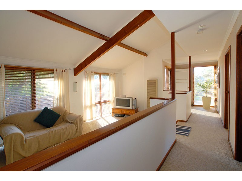 1 Warrock Court, Frankston South VIC 3199