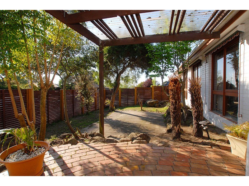 1 Warrock Court, Frankston South VIC 3199