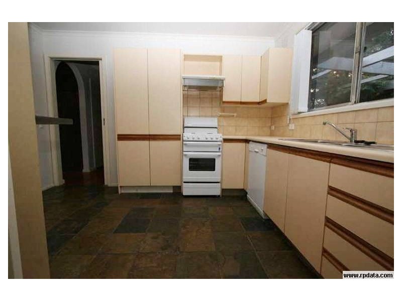 125 Karingal Drive, Frankston VIC 3199