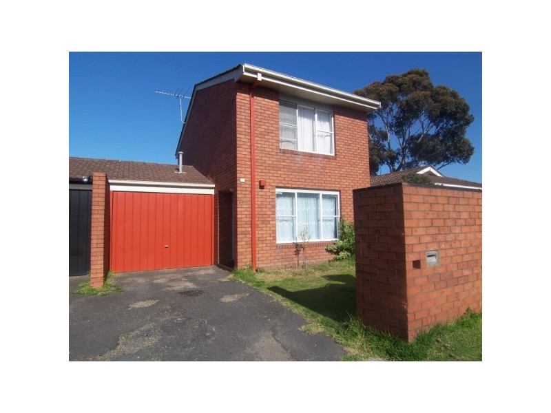 2/43 Dandenong Road East, Frankston VIC 3199