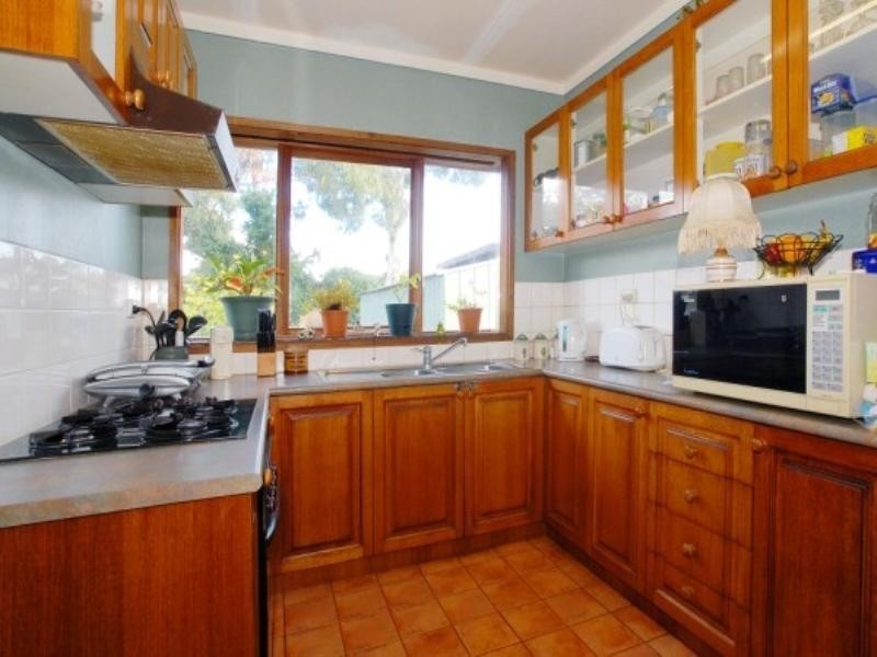 68 FOREST Drive, Frankston North VIC 3200