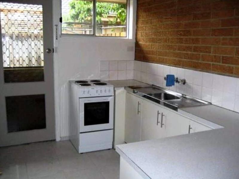 4/10 Carder Avenue, Seaford VIC 3198