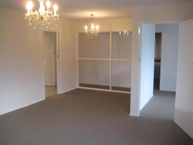 8 Frallon Crescent, Frankston VIC 3199