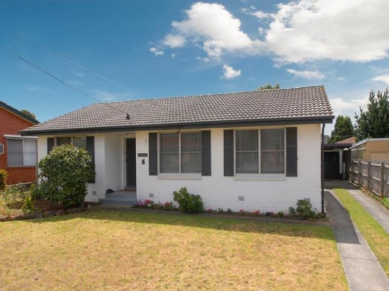 5 Mulberry Crescent, Frankston North VIC 3200