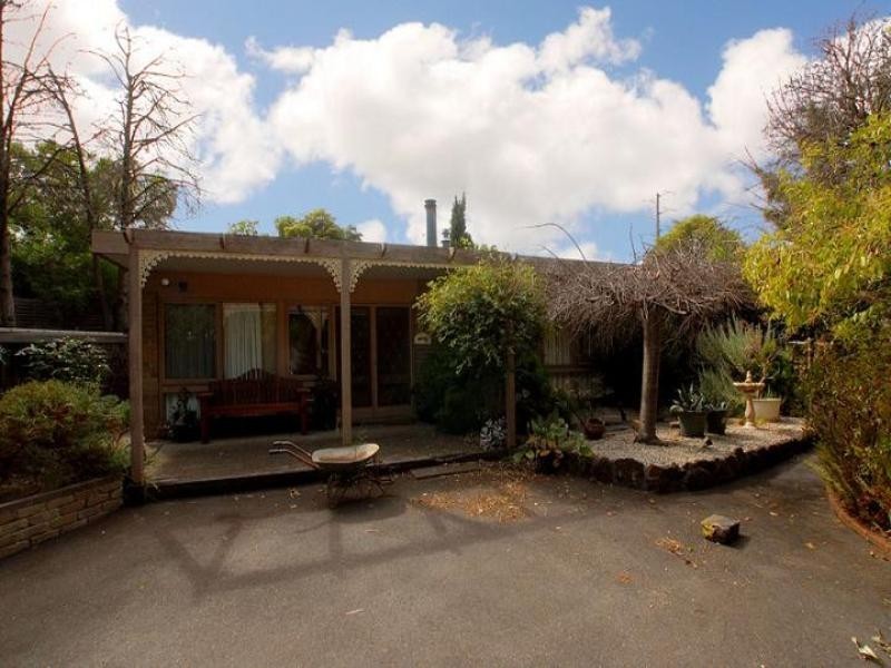 8 Watson Street, Frankston South VIC 3199