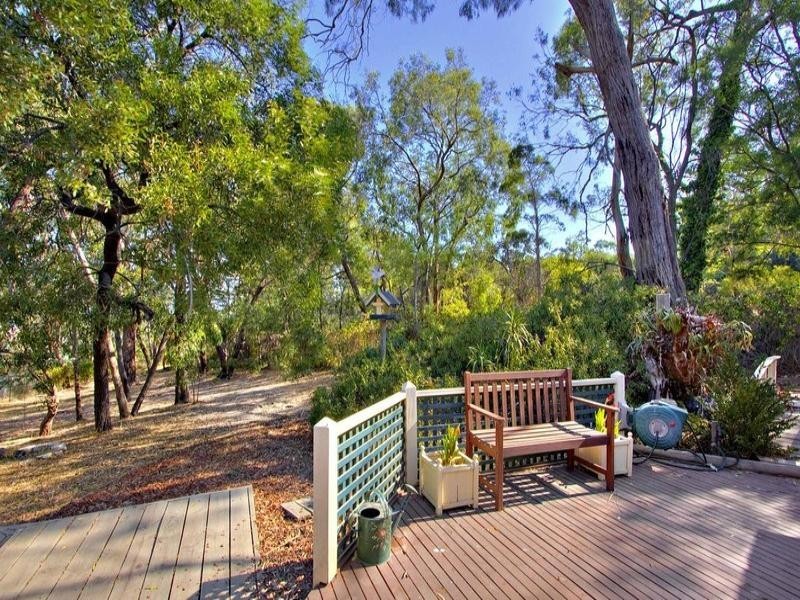 6 Allison Road, Mount Eliza VIC 3930