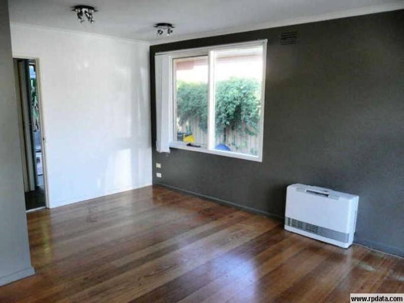 125 KARINGAL Drive, Frankston VIC 3199